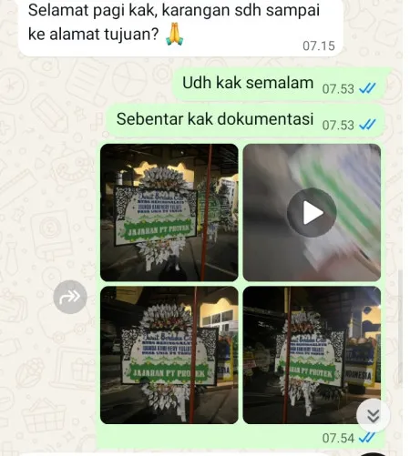 Pengiriman Papan Bunga Selamat Traveloka Campus
