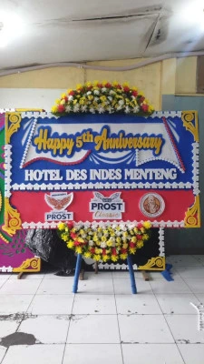 Papan Bunga di Traveloka Campus